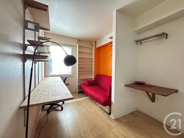 Appartement Chambre à vendre - 1 pièce - 10.65 m2 - PARIS - 75015 - ILE-DE-FRANCE - Century 21 Farré La Motte Picquet